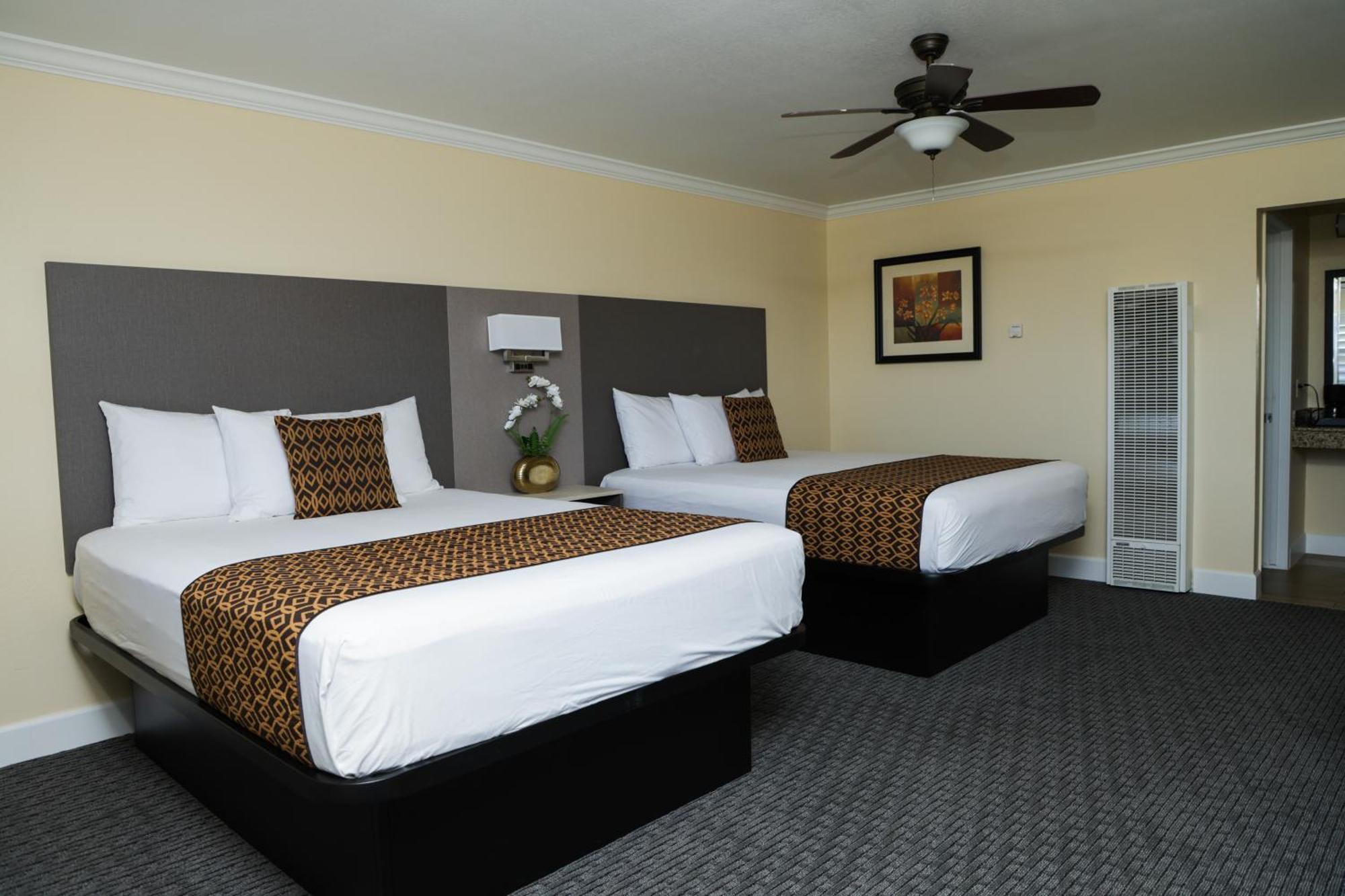Silver Surf Motel Сан-Симеон Экстерьер фото