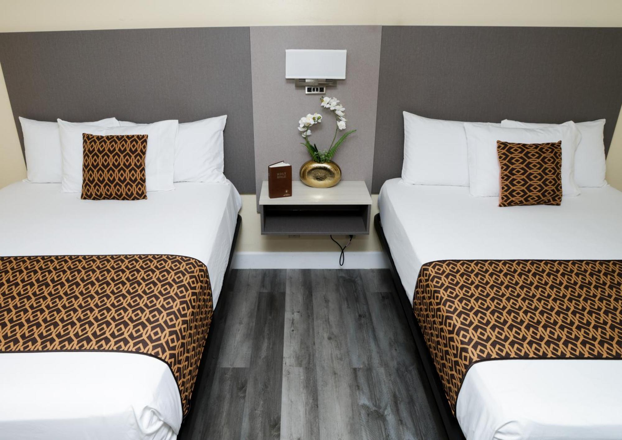 Silver Surf Motel Сан-Симеон Экстерьер фото