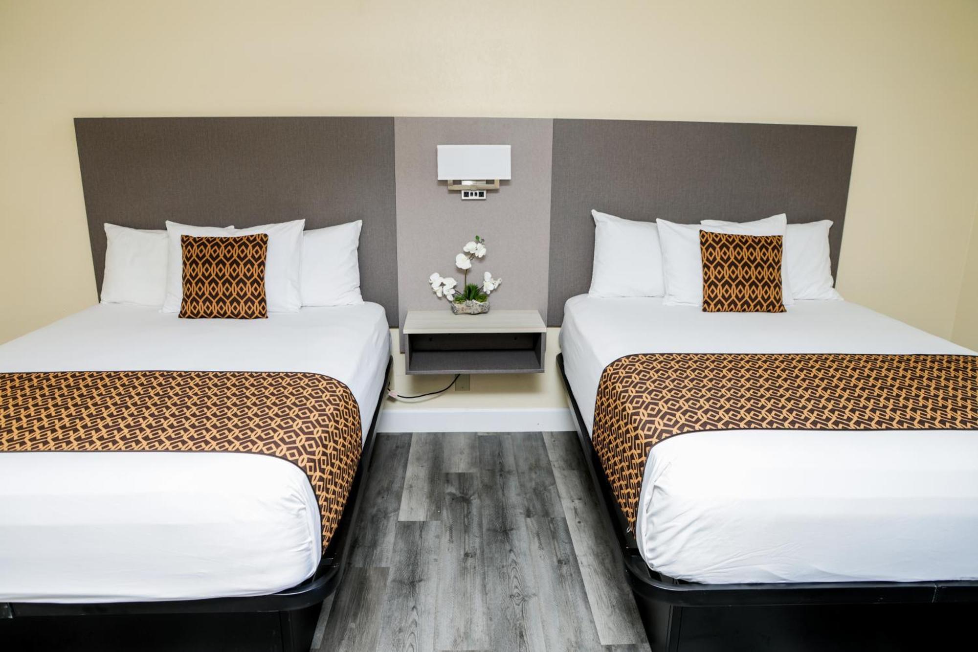 Silver Surf Motel Сан-Симеон Экстерьер фото